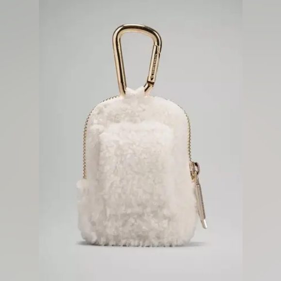 Lululemon Clip On Nano Backpack Ivory Fleece - Picture 11 of 11